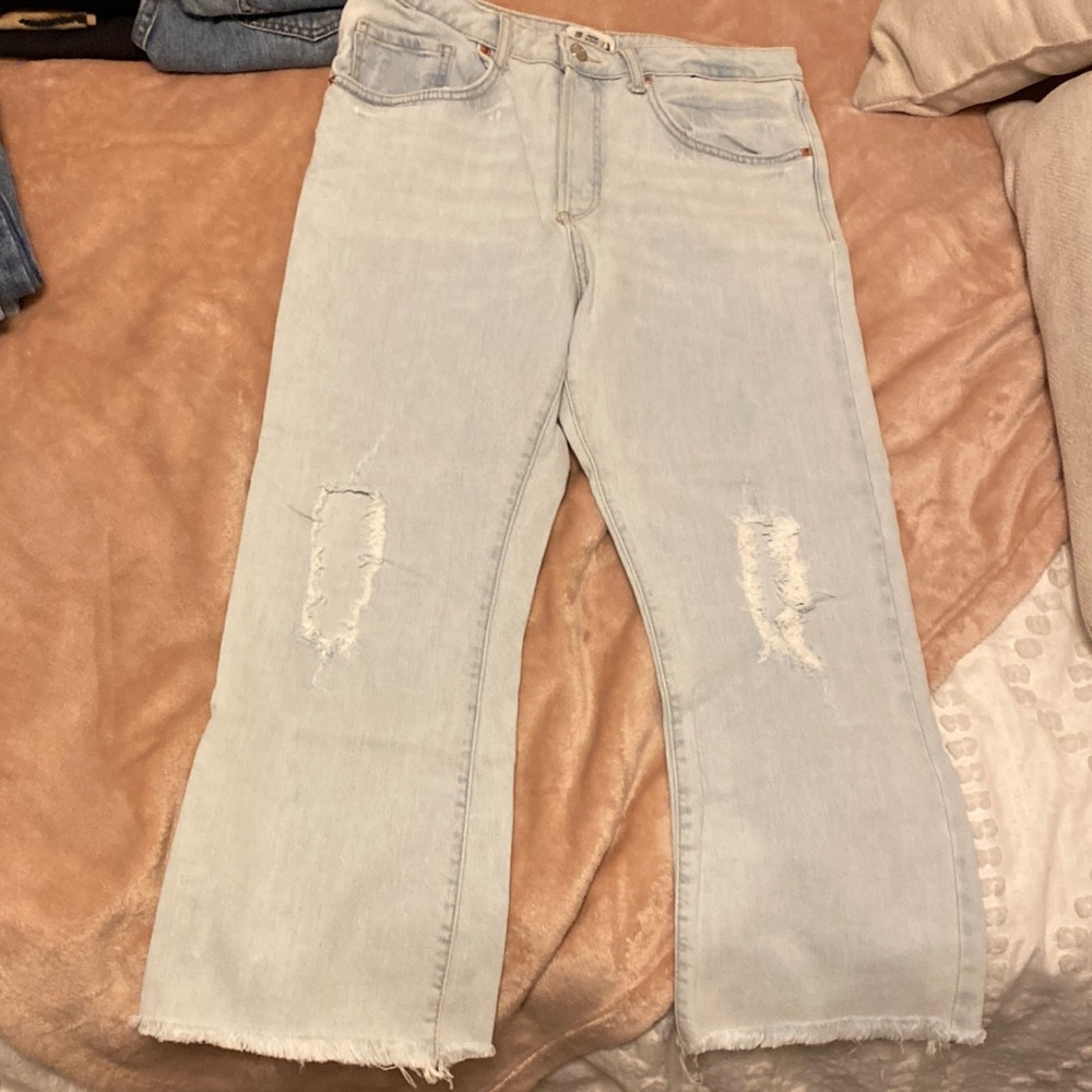 Light wash jeans